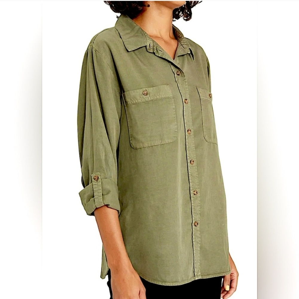 Sanctuary 100% Tencel Boyfriend Olive Green Button Down Blouse Roll Up Cuff